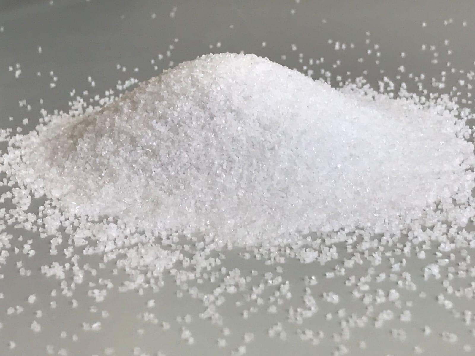 Beyaz alüminyum oksit